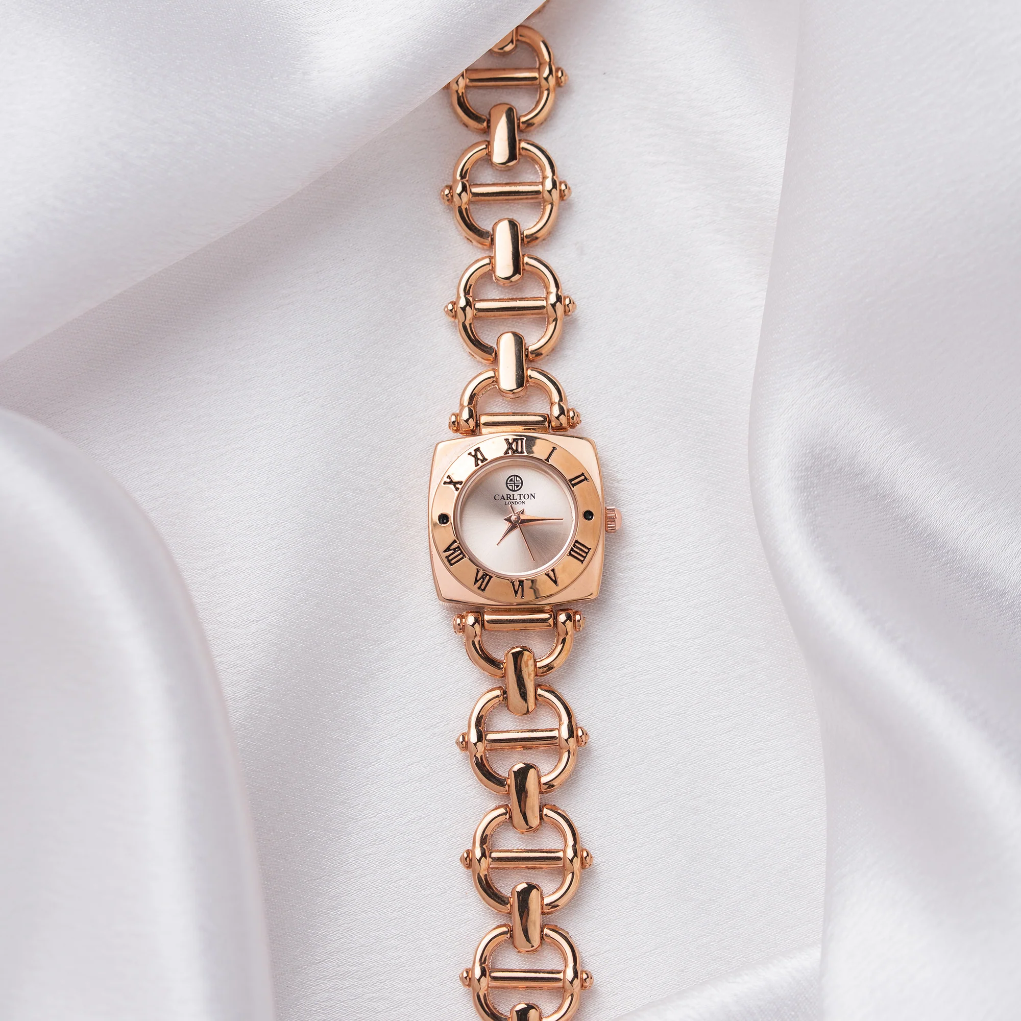 Florance Women White Analog Watch - CLGCW-001 - Image 3
