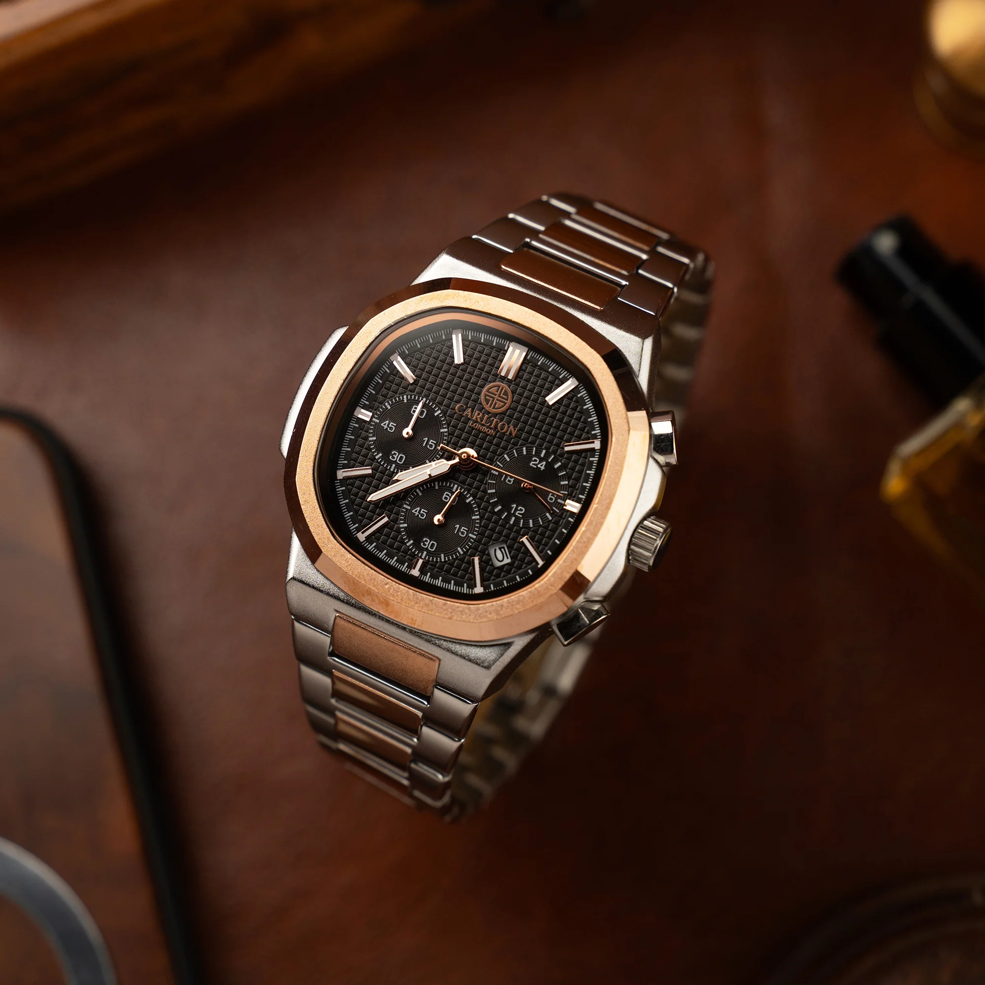 Parker: Men's Dual Tone Black Dial Analog Watch - CLSDTBLKM - Image 3