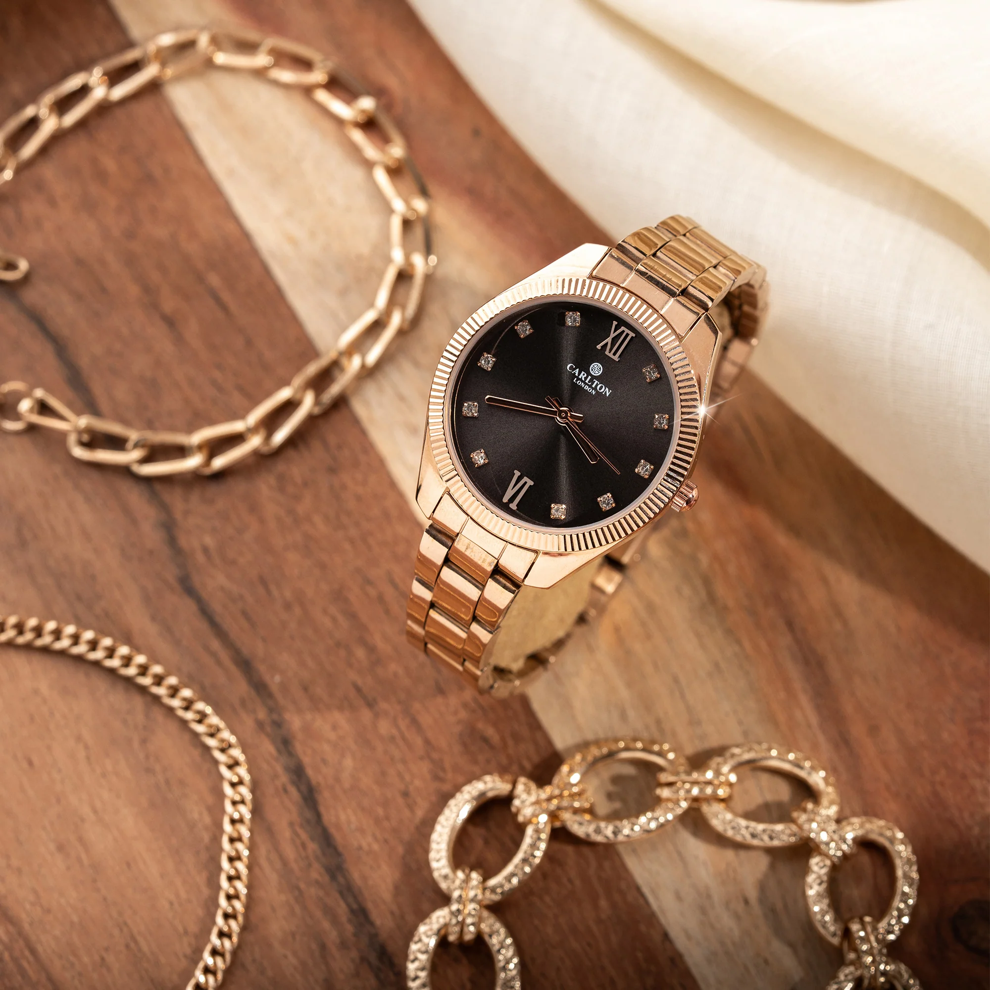 Women Gift Set 4 Of Black Dial Watch + 3  Bracelets - CLPLG075 - Image 4